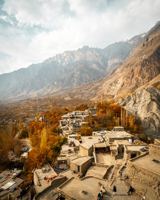 Pakistan II - 3